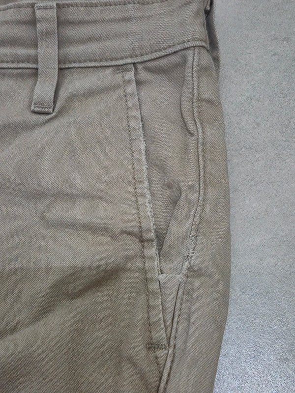 Men Levi's Khaki Slim Straight W30 L34 Trousers