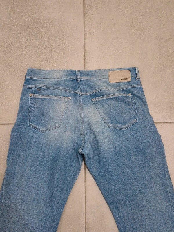 Women Diesel Debi Light Blue Tapered W28 L32 Jeans