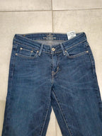 Women Levi's Slight Curve Classic Blue Slim W24 L32 Jeans