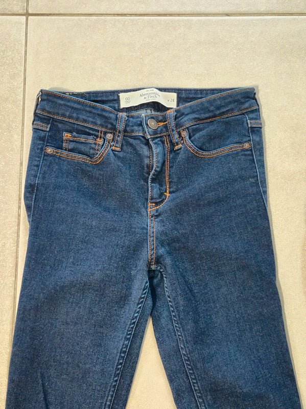 Women Abercrombie & Fitch Dark Blue Skinny W24 (EU 34 / XS) Jeans