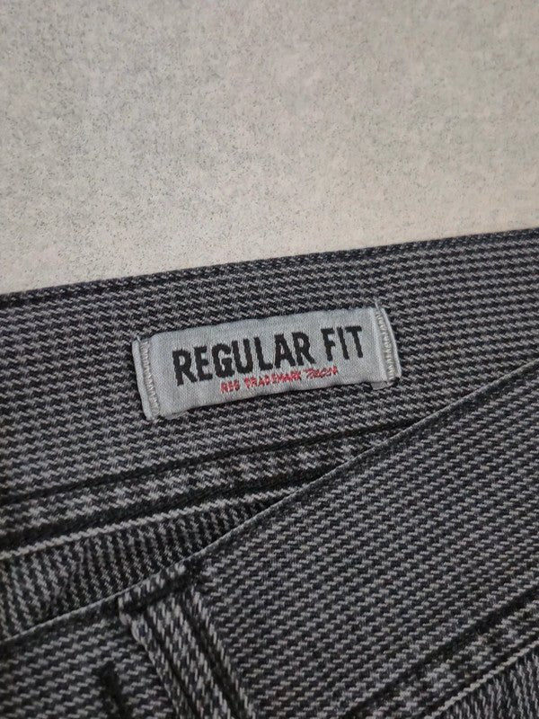 Men MCS Marlboro Classics Gray Straight W31 L34 Jeans