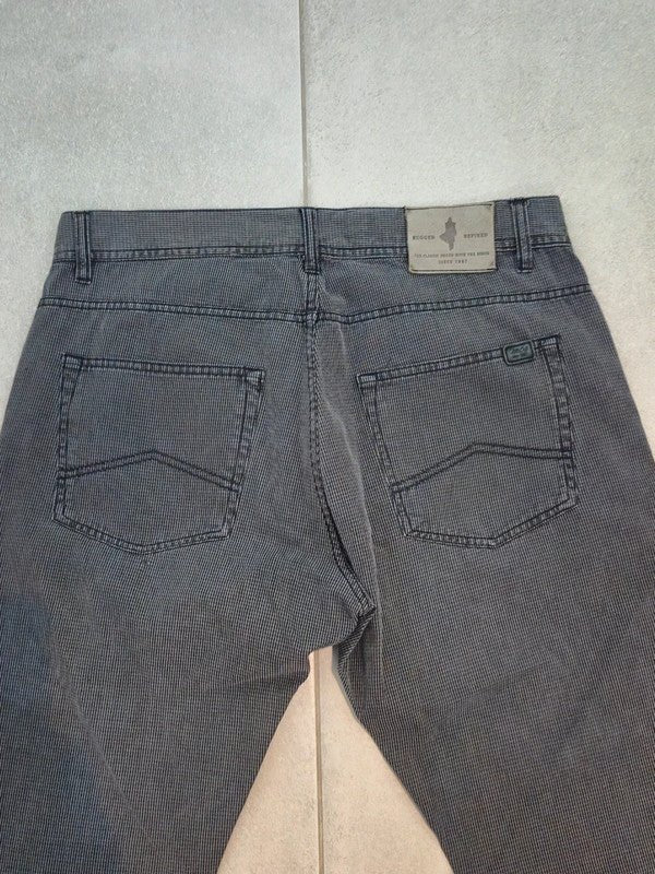 Men MCS Marlboro Classics Gray Straight W31 L34 Jeans