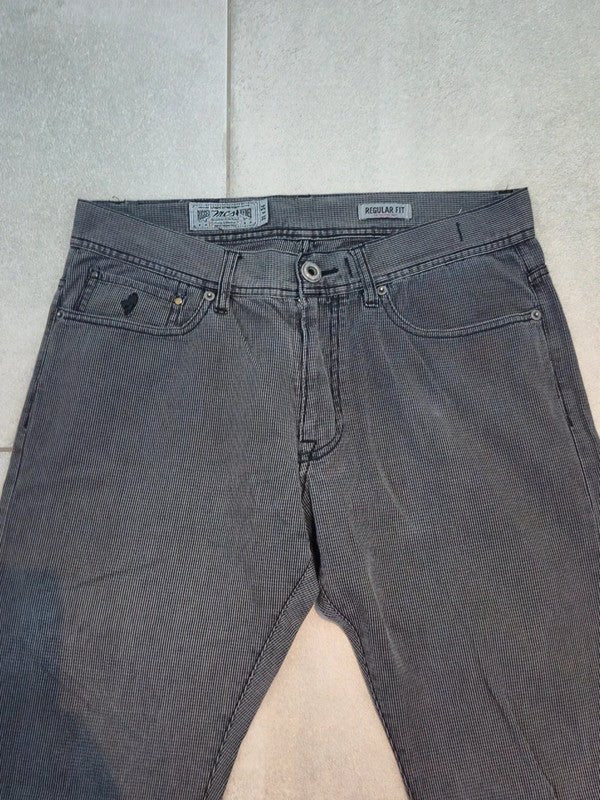 Men MCS Marlboro Classics Gray Straight W31 L34 Jeans