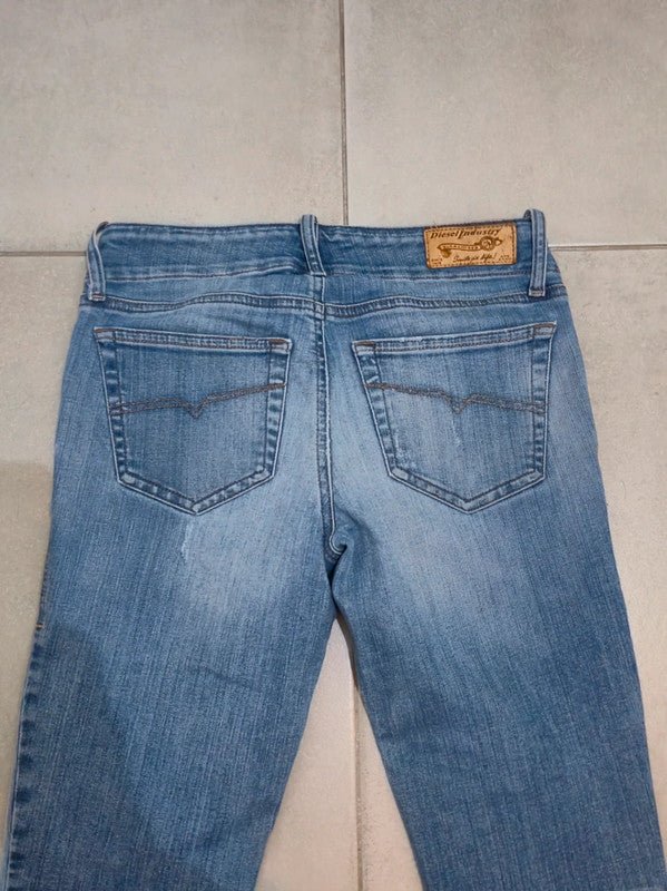 Women Diesel Grupee Blue Slim W26 L32 (EU 36/S) Jeans