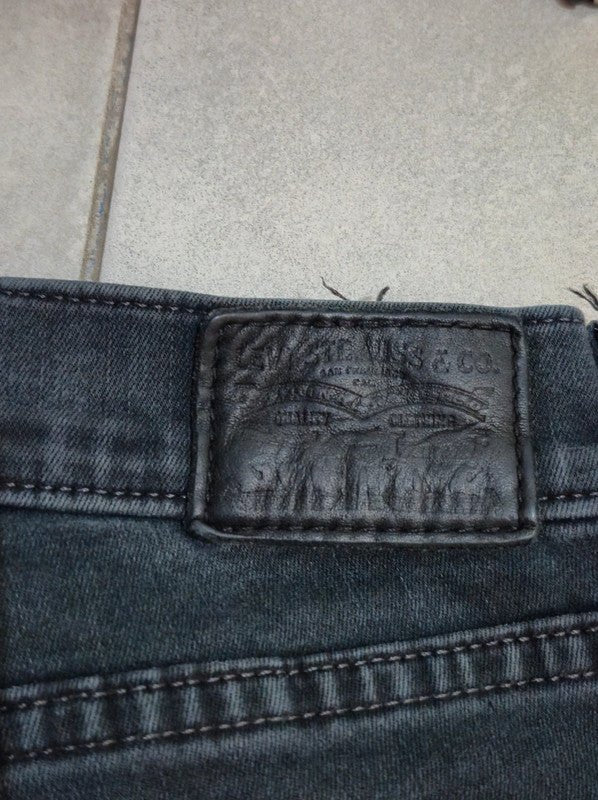 Women Levi's Black Skinny W25 (EU 34) Jeans