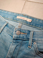 Women Levi's Levi’s 711 Skinny Blue Skinny W28 L30 (EU 38/M) Jeans