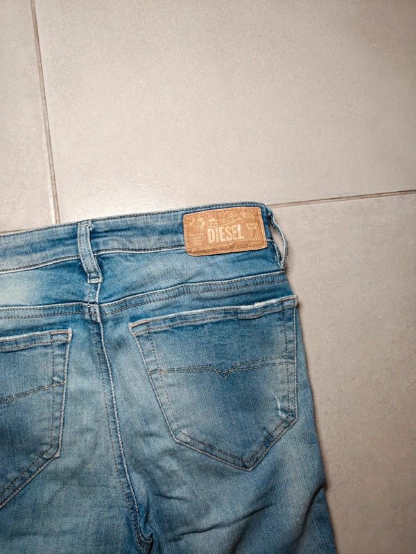 Women Diesel Skinzee (skinny) Blue Skinny W26 L32 (EU 36/S) Jeans