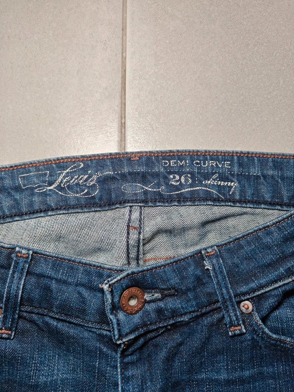 Women Levi's Demi Curve Blue Slim W26 L32 (EU 36/S) Jeans