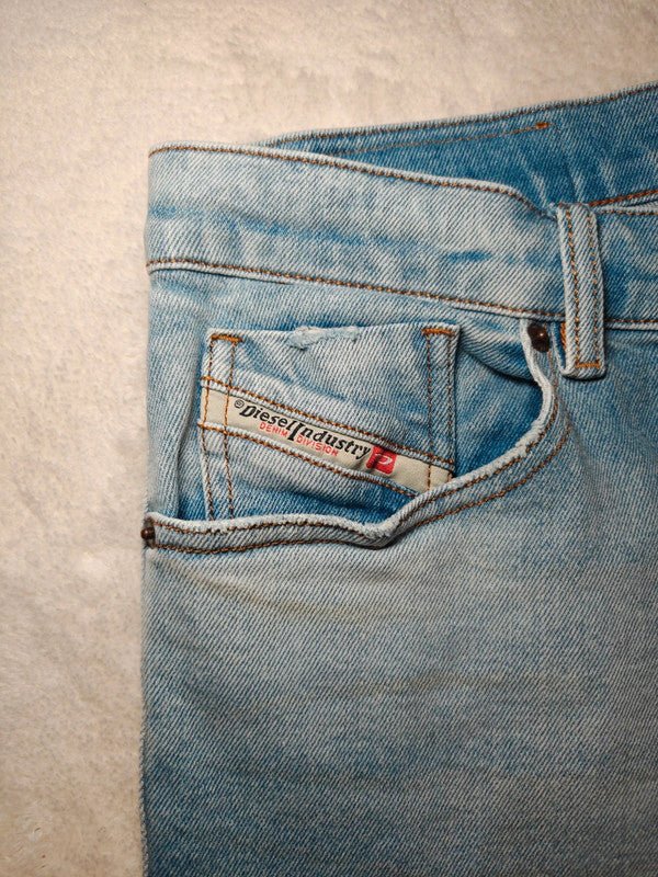 Men Diesel D - Fining - R Light Blue W28 L32 Jeans