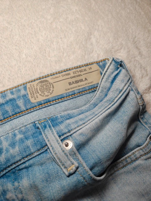 Women Diesel Babhila Light Blue Slim W26 L32 (EU 36/S) Jeans