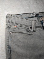 Women Levi's Demi Curve Grey Skinny W25 L32 (EU 34/XS) Jeans