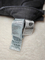 Women Levi's 711 Black Skinny W26 L30 (EU 36/S) Jeans