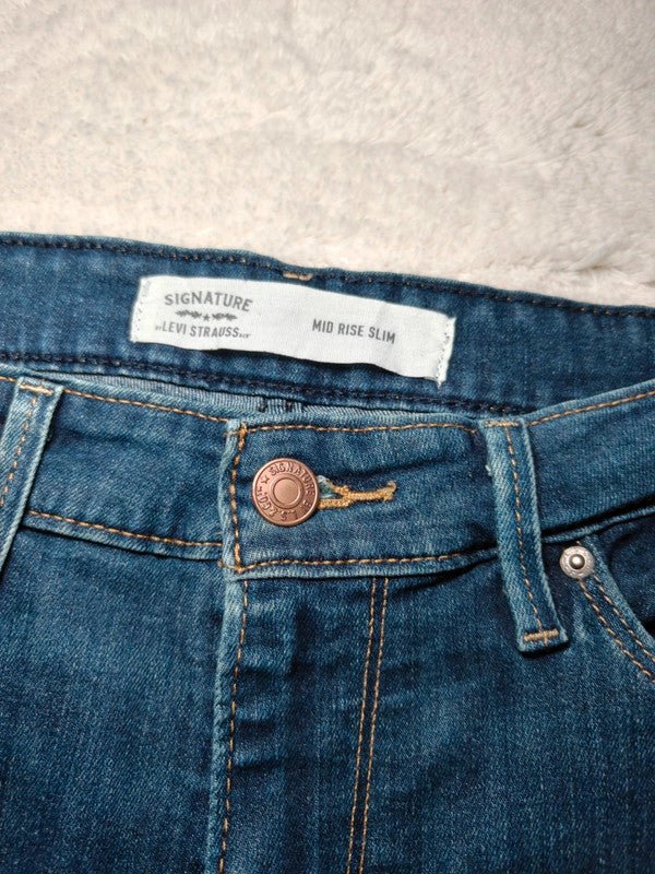 Women Levi Strauss Signature Blue Slim W28 L32 (EU 38/M) Jeans