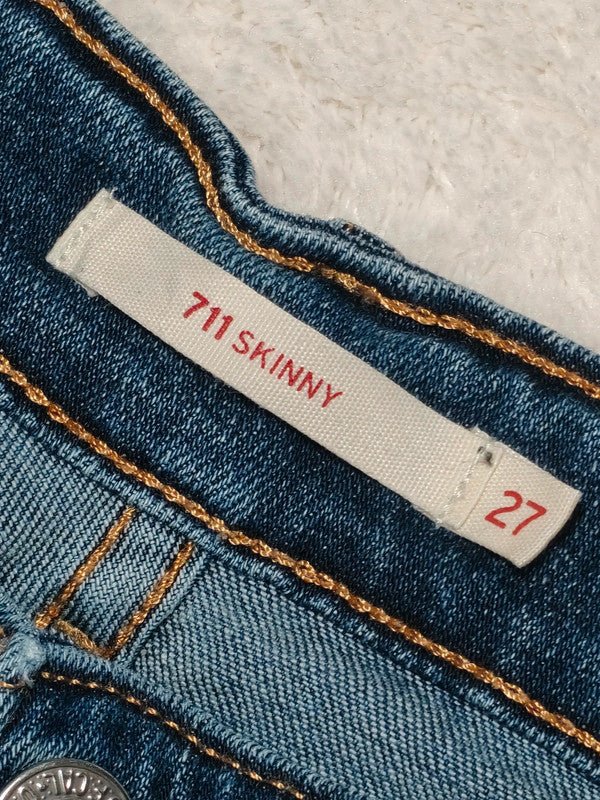 Women Levi's Blue Mid Rise Skinny W27 L30 EU 36 S Jeans