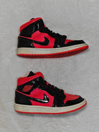 Women Air Jordan 1 Mid Hot Punch Black BQ6472-600 EU 39 Sneakers