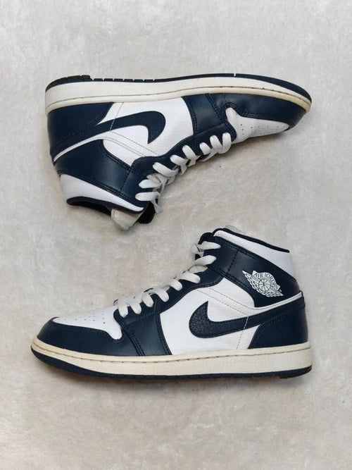 Men Air Jordan 1 Mid Obsidian White Metallic Gold EU 42 Sneakers