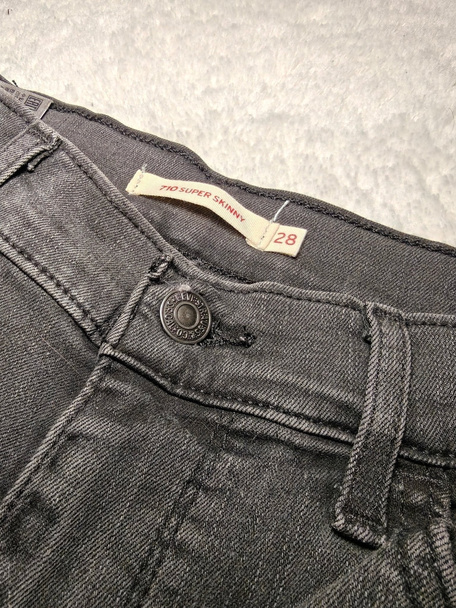 Women Levi's 710 Black Faded Super Skinny W28 L30 EU 38 M Jeans