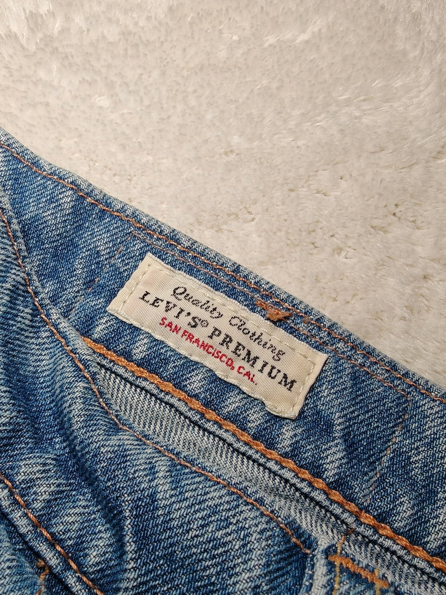 Men Levi’s 511 Blue Straight W30 L34 Jeans