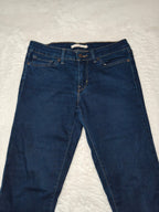 Women Levi’s 711 Blue Skinny W28 L30 (EU 38/M) Jeans
