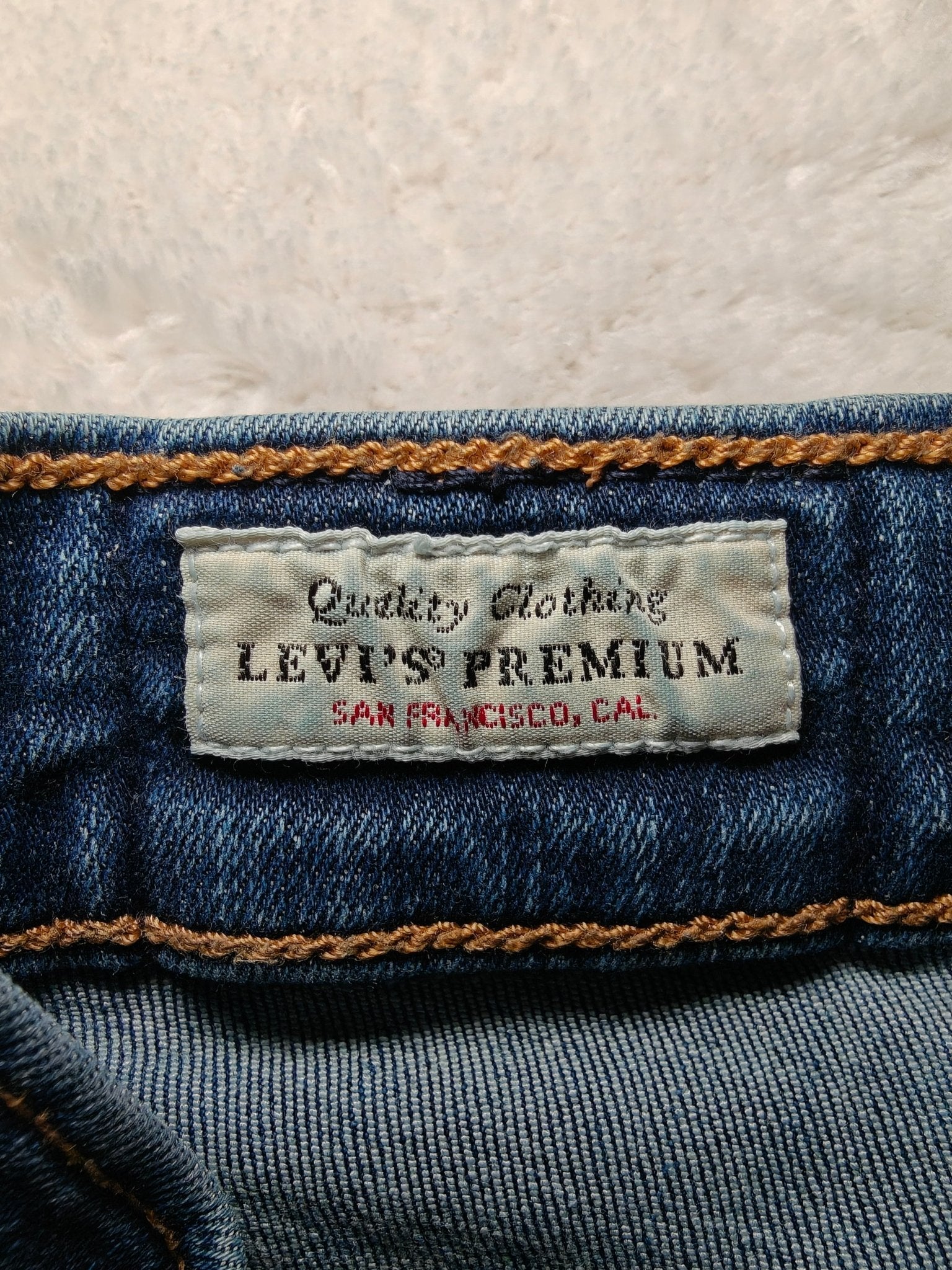 Women Levi’s 720 Dark Blue Super Skinny W26 L30 (EU 36/S) Jeans