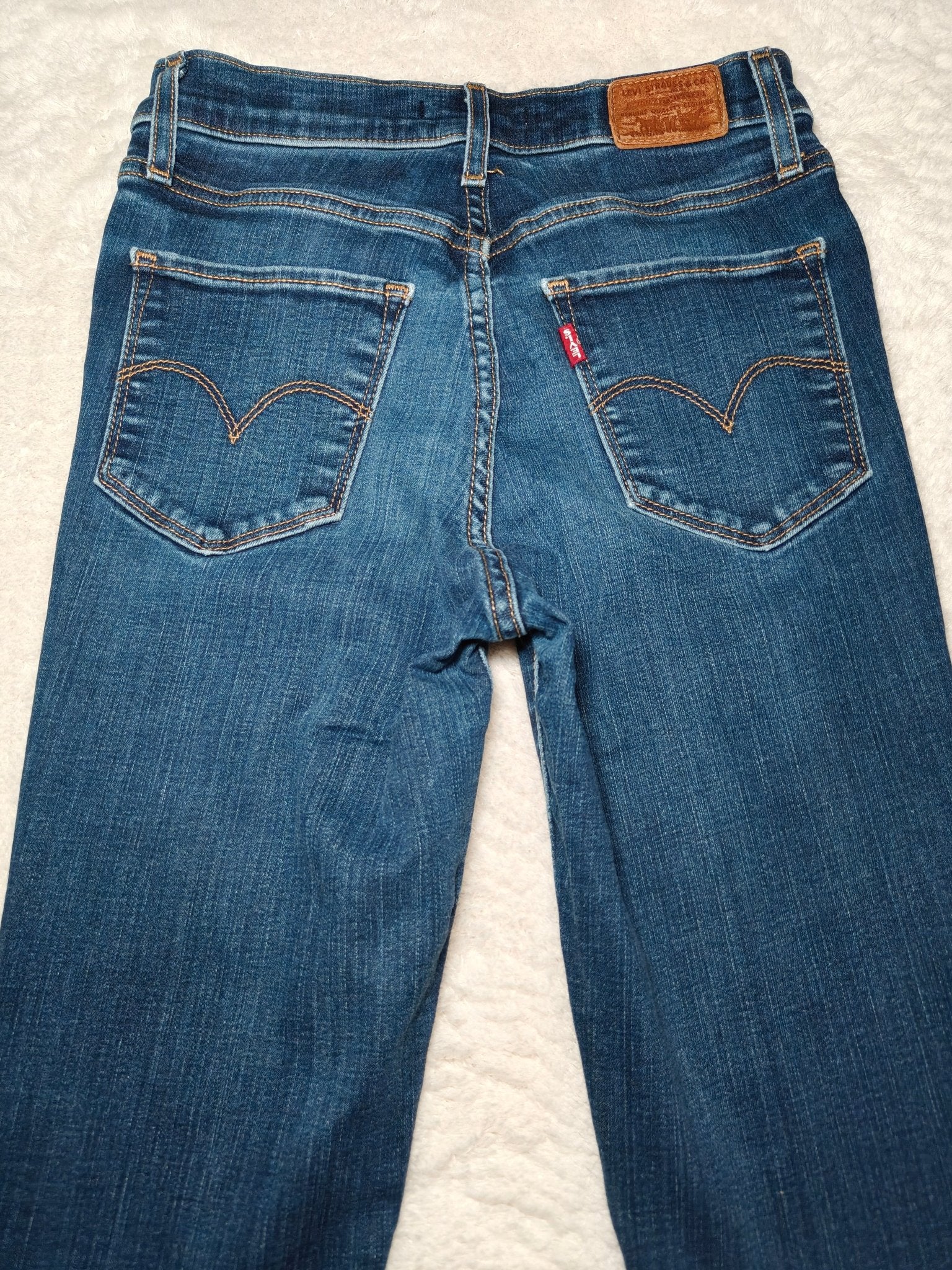 Women Levi’s 720 Dark Blue Super Skinny W26 L30 (EU 36/S) Jeans