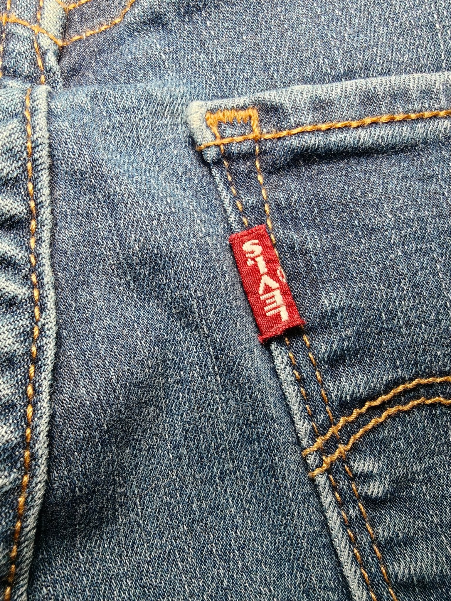 Women Levi’s 720 Dark Blue Super Skinny W26 L30 (EU 36/S) Jeans