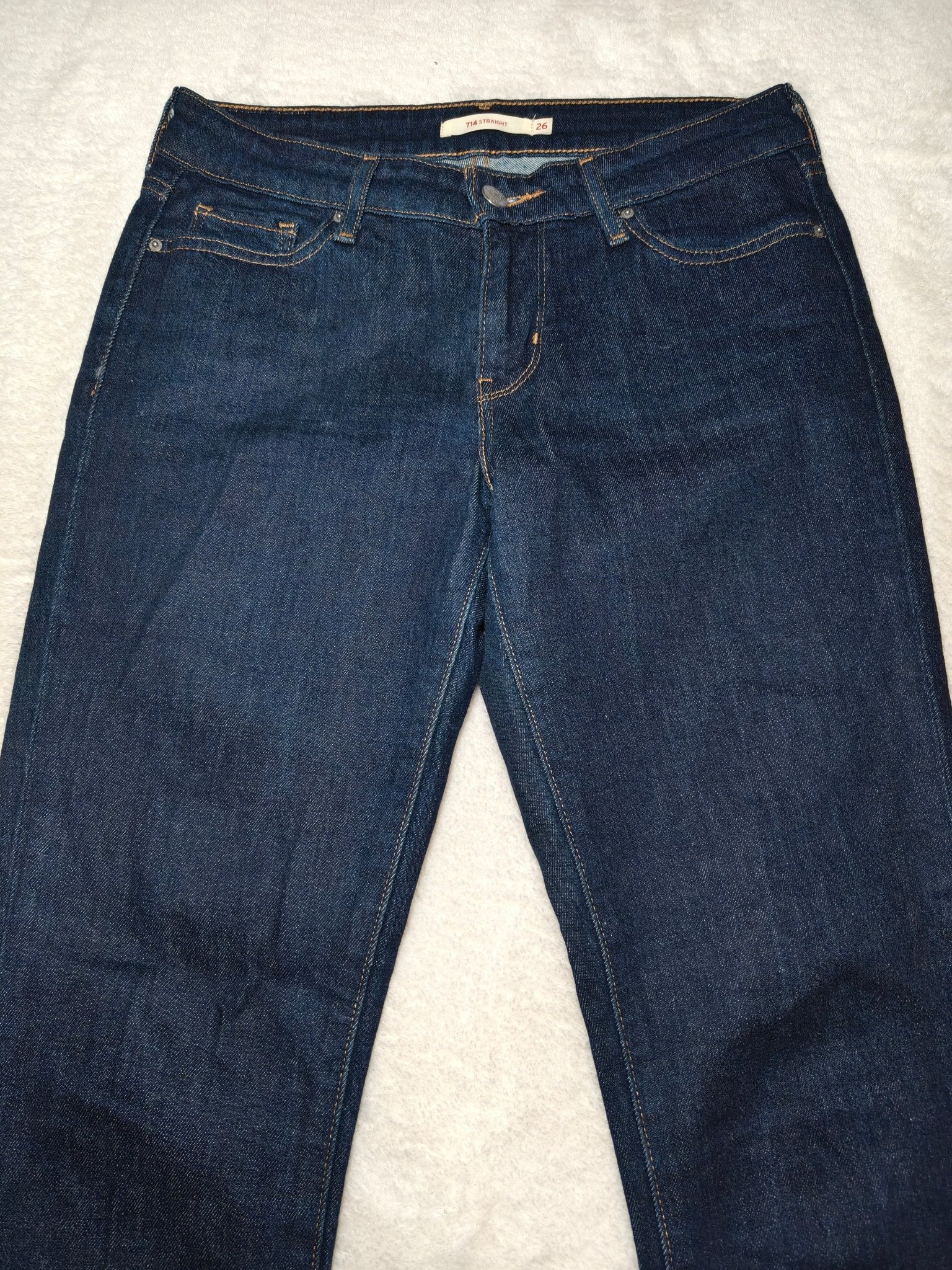 Women Levi’s 714 Dark Blue Straight W26 L32 (EU 36/S) Jeans