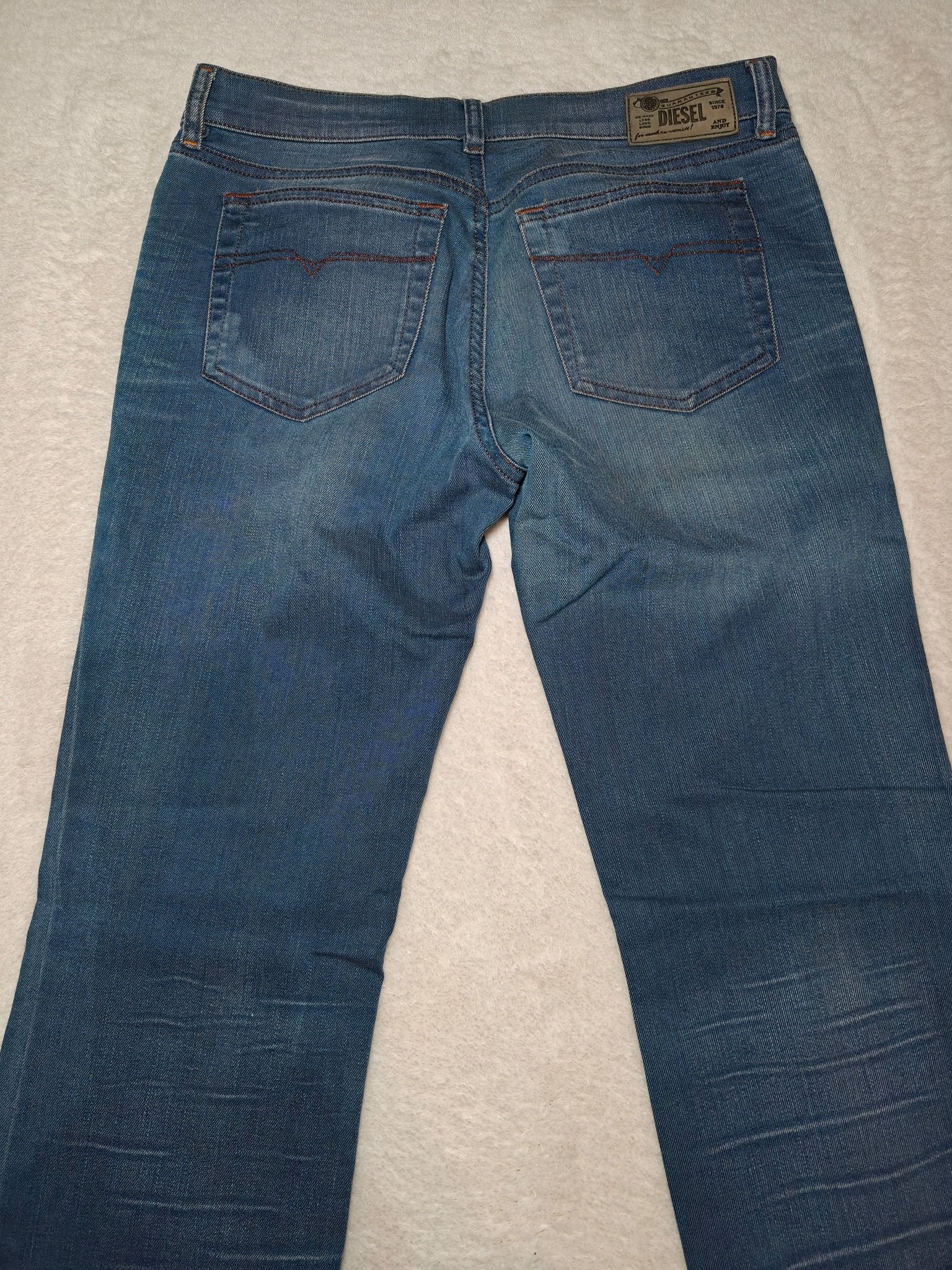 Women Diesel Bootzee Dark Blue Slim Bootcut W29 L34 (EU 38/M) Jeans