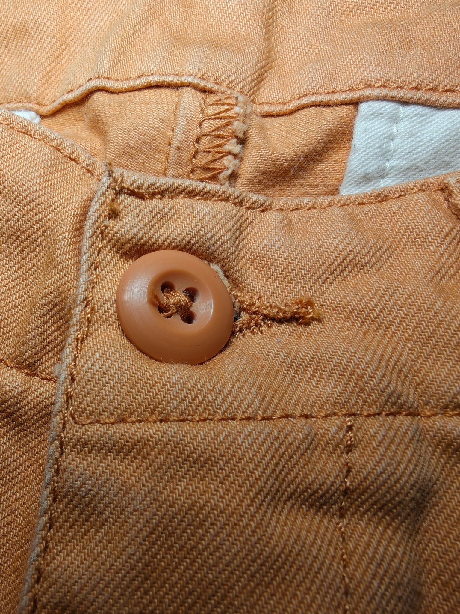 Women Carhartt X' Club Pant Camel Slim W26 L32 (EU 36/S) Jeans
