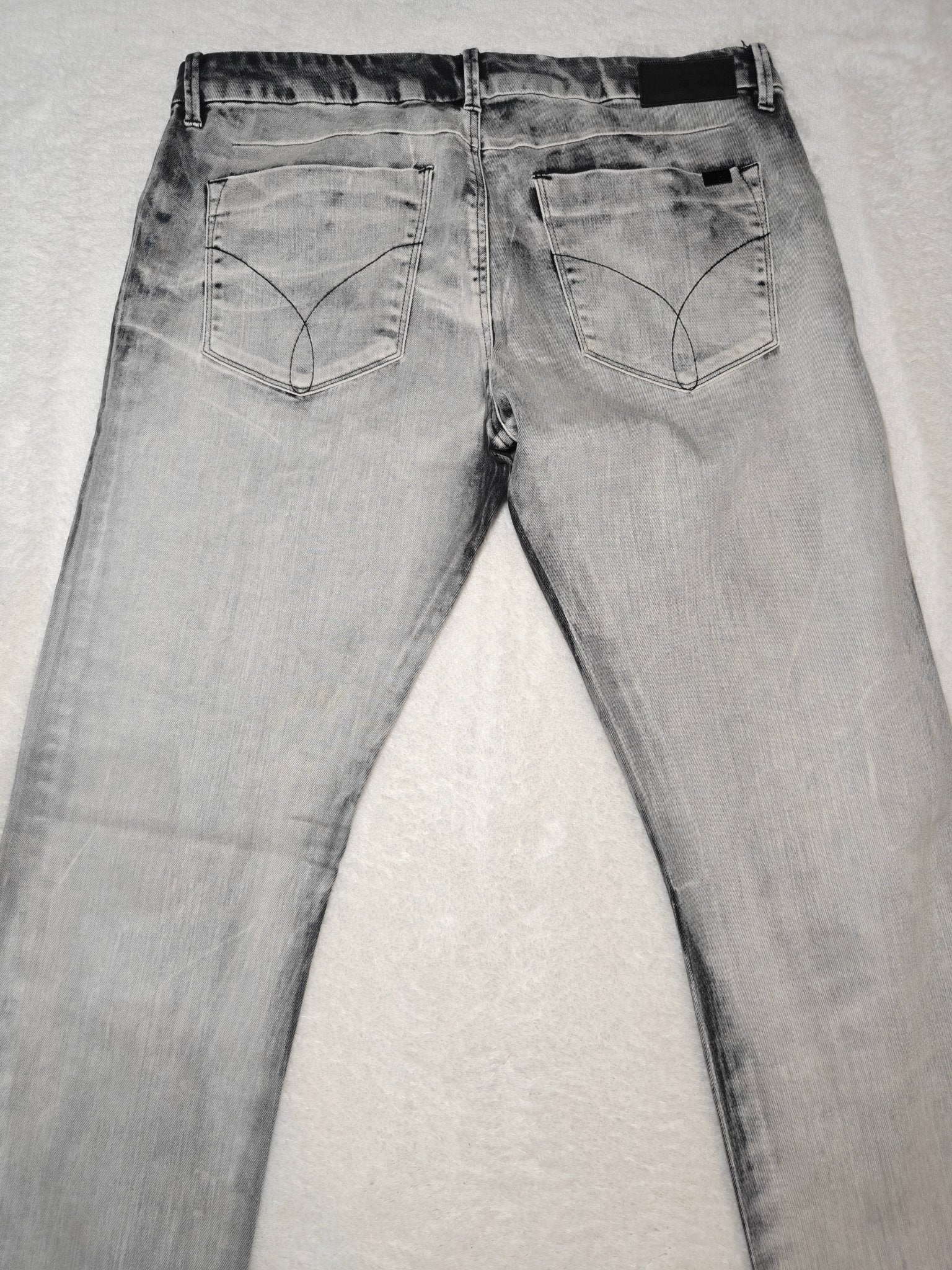 Men’s Calvin Klein Boy Jeans Grey Slim W28 L30