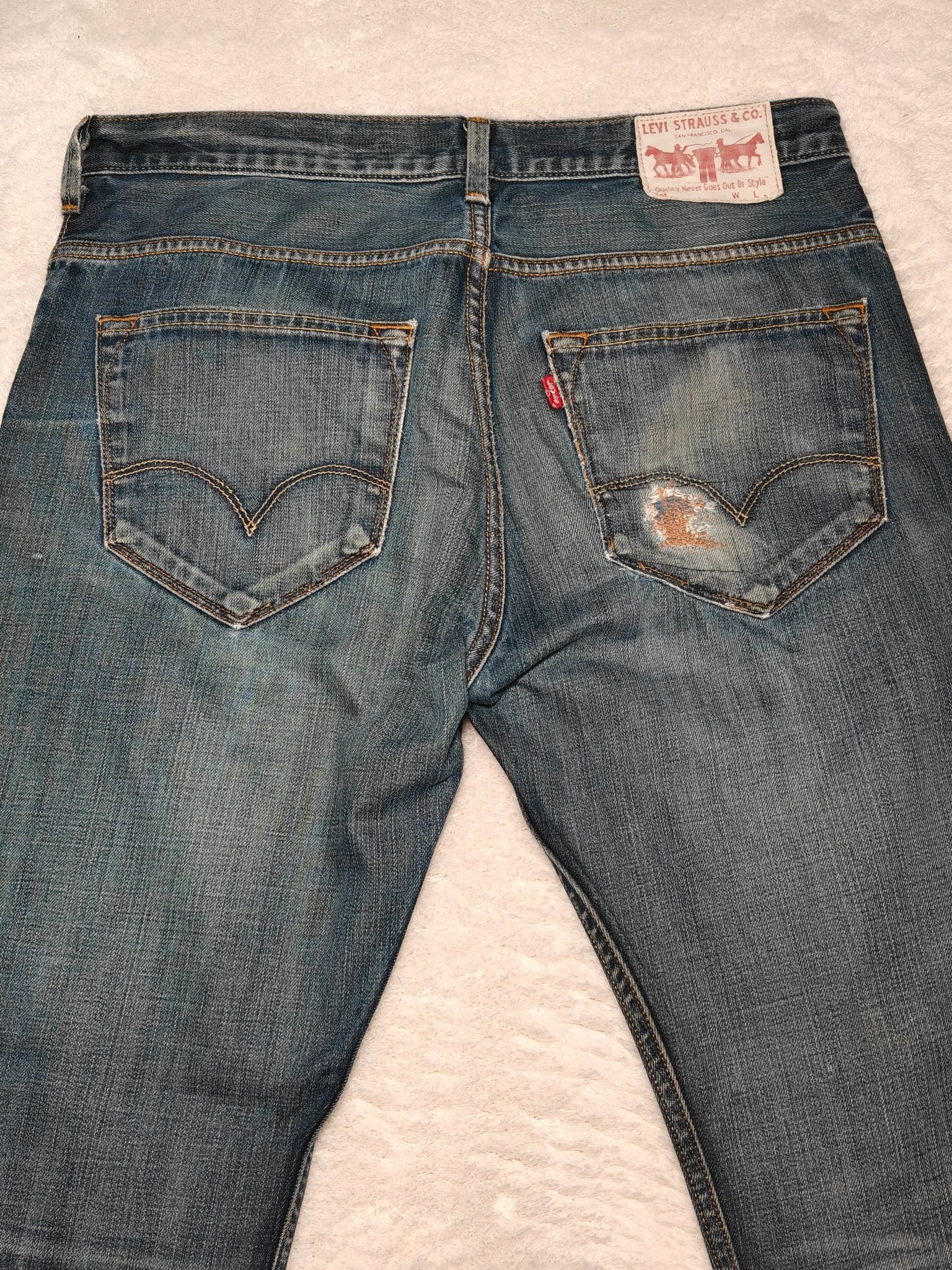Men Levi's 506 Blue Straight W34 L30 Jeans