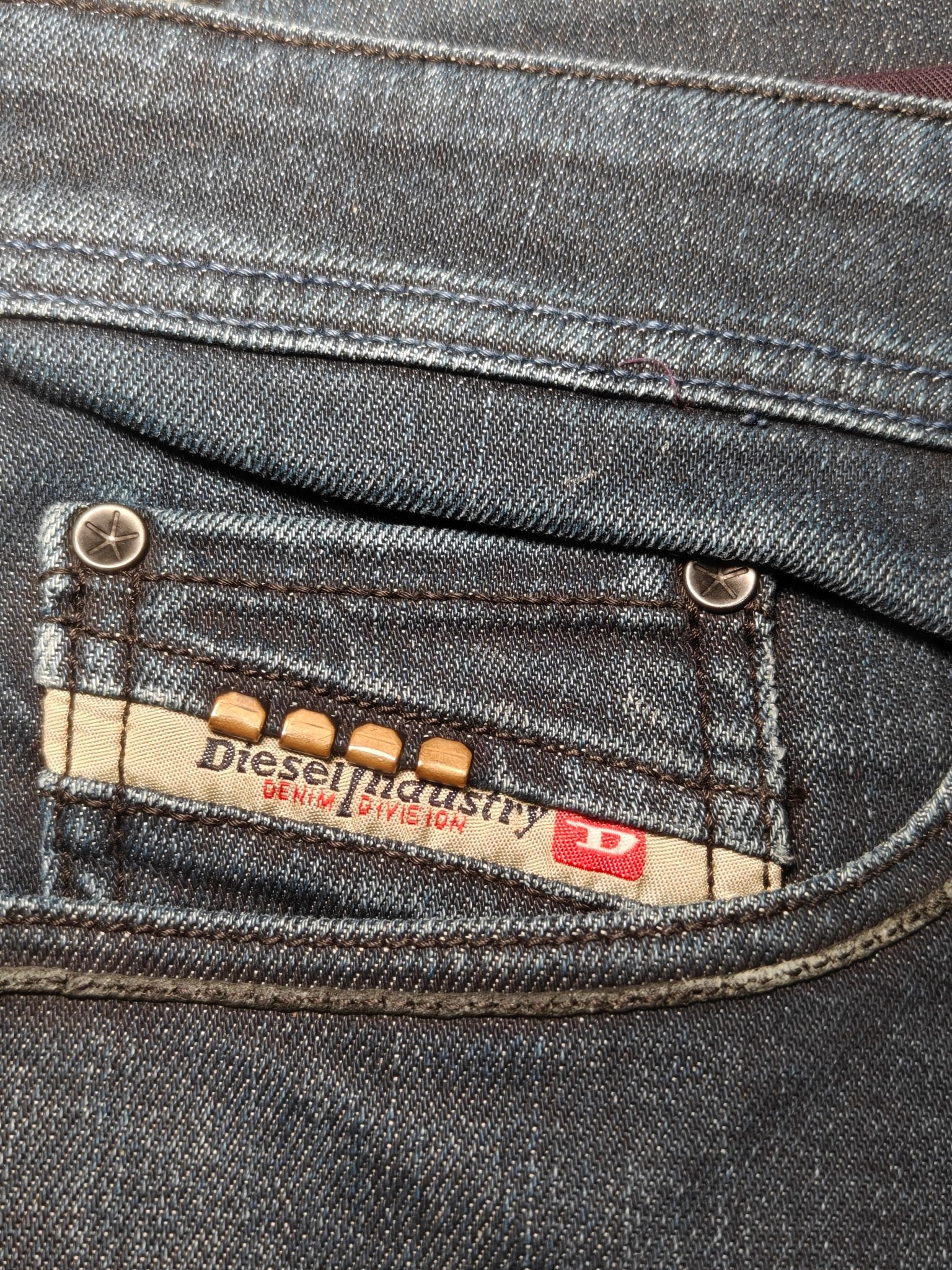 Men Diesel Safado Blue Wash 008AA Regular Slim Carrot W32 L30 Jeans