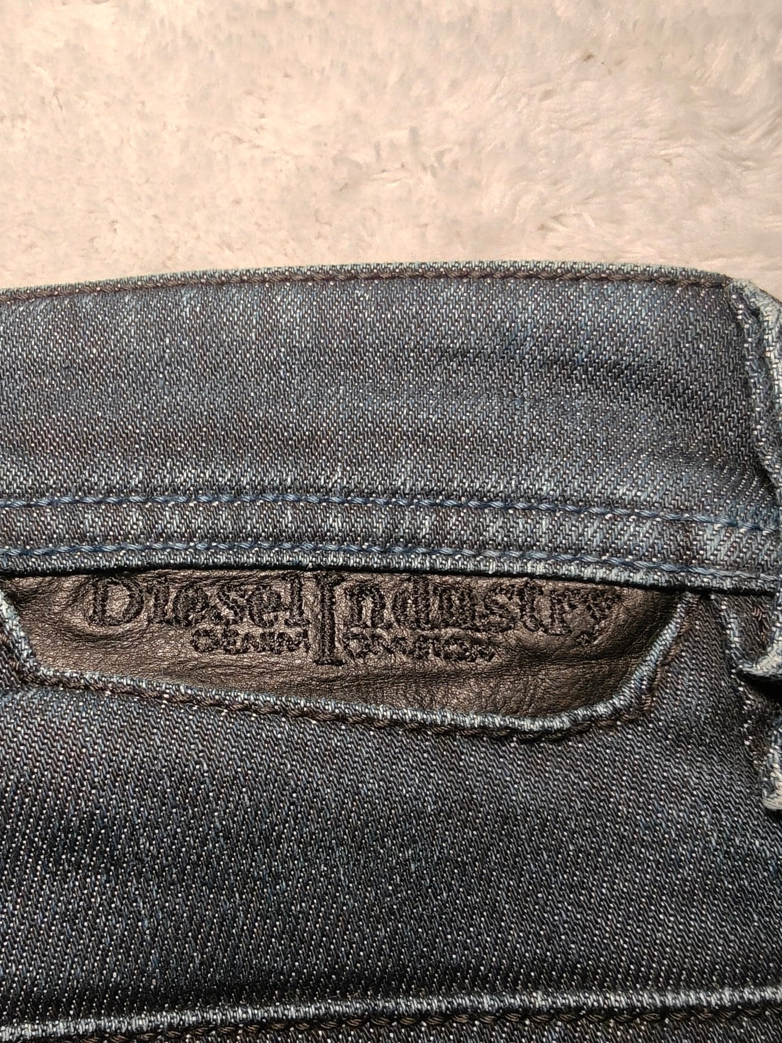Men Diesel Safado Blue Wash 008AA Regular Slim Carrot W32 L30 Jeans