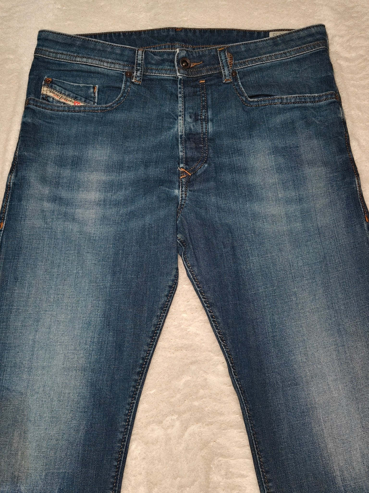 Men Diesel Buster Light Blue Slim Tapered W32 L28 Jeans