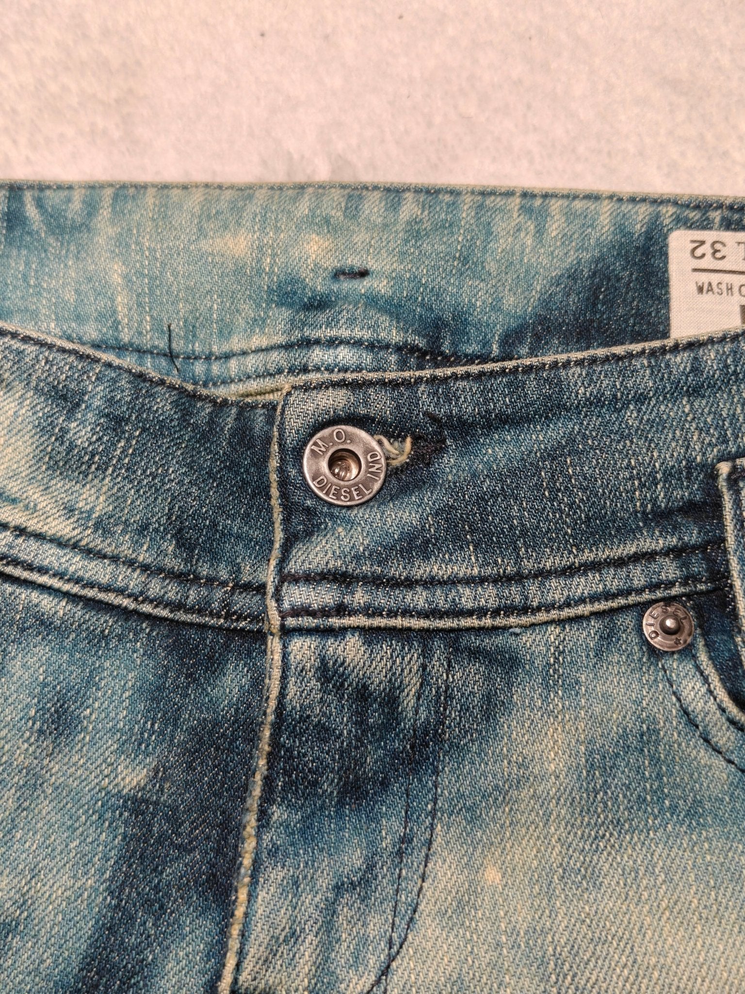Women Diesel Matic Blue Wash 0081P Slim Tapered W26 L32 (EU 36/S) Jeans