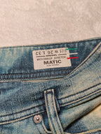 Women Diesel Matic Blue Wash 0081P Slim Tapered W26 L32 (EU 36/S) Jeans