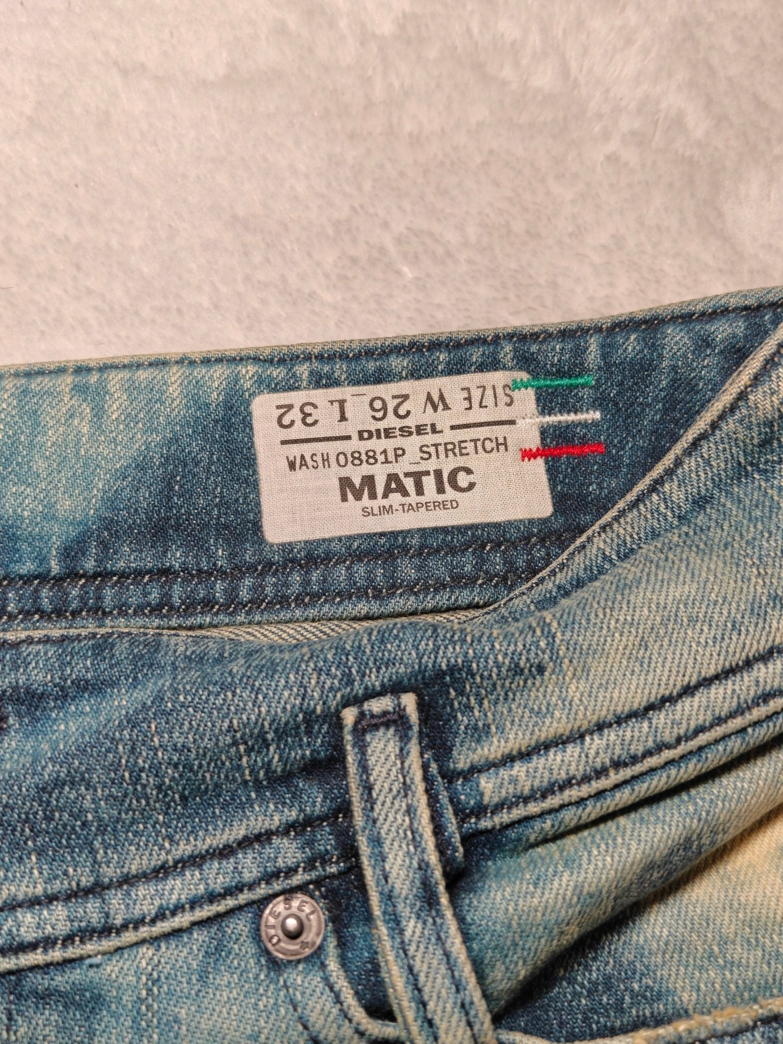 Women Diesel Matic Blue Wash 0081P Slim Tapered W26 L32 (EU 36/S) Jeans