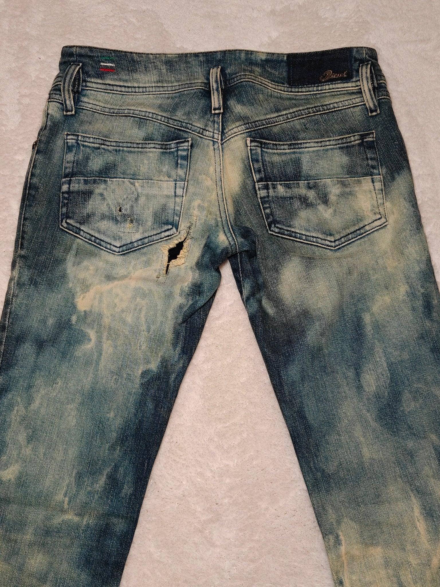 Women Diesel Matic Blue Wash 0081P Slim Tapered W26 L32 (EU 36/S) Jeans