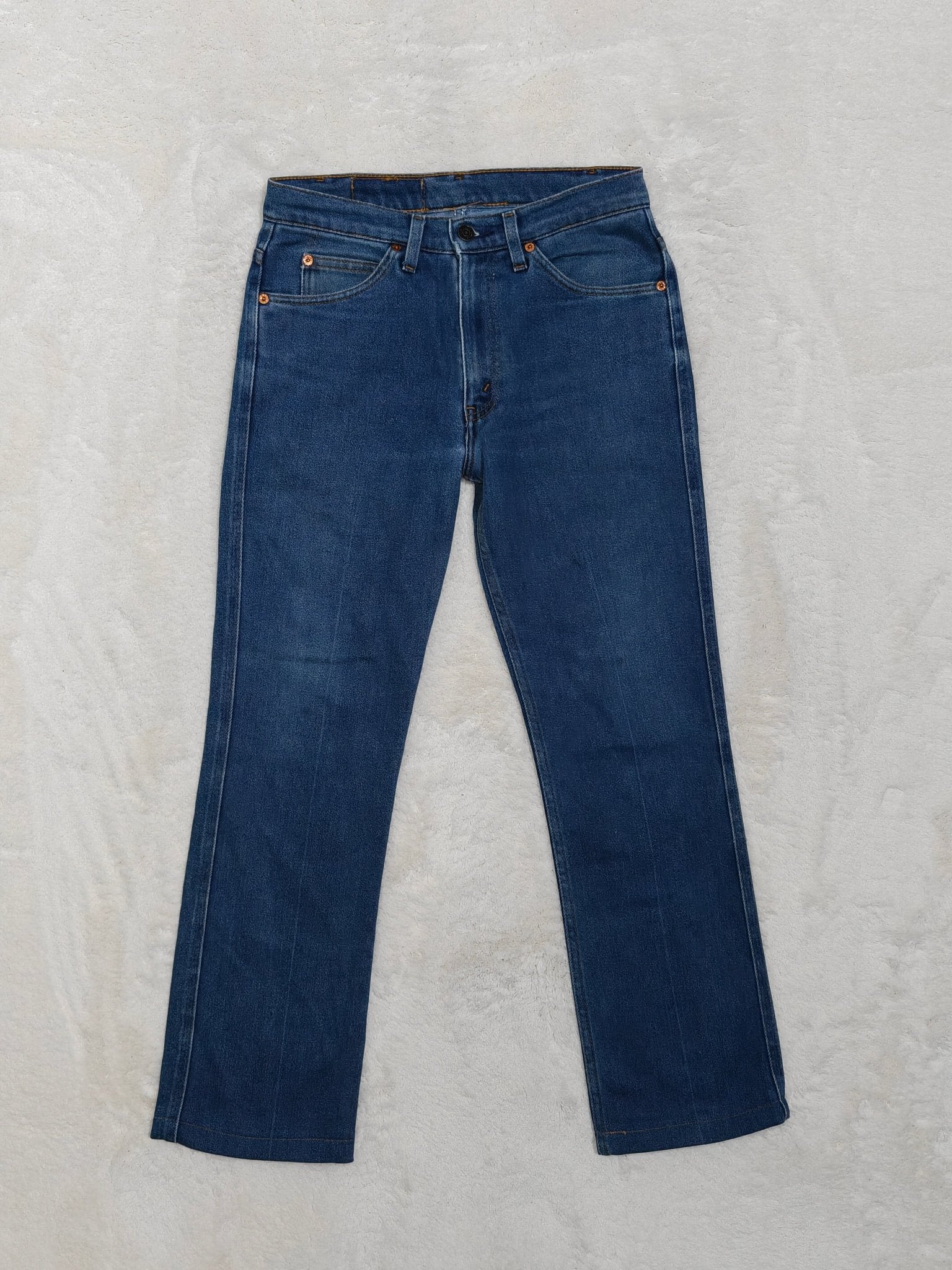 Women Levi's 417 Blue Bootcut W31 L30 (EU 40/L) Jeans