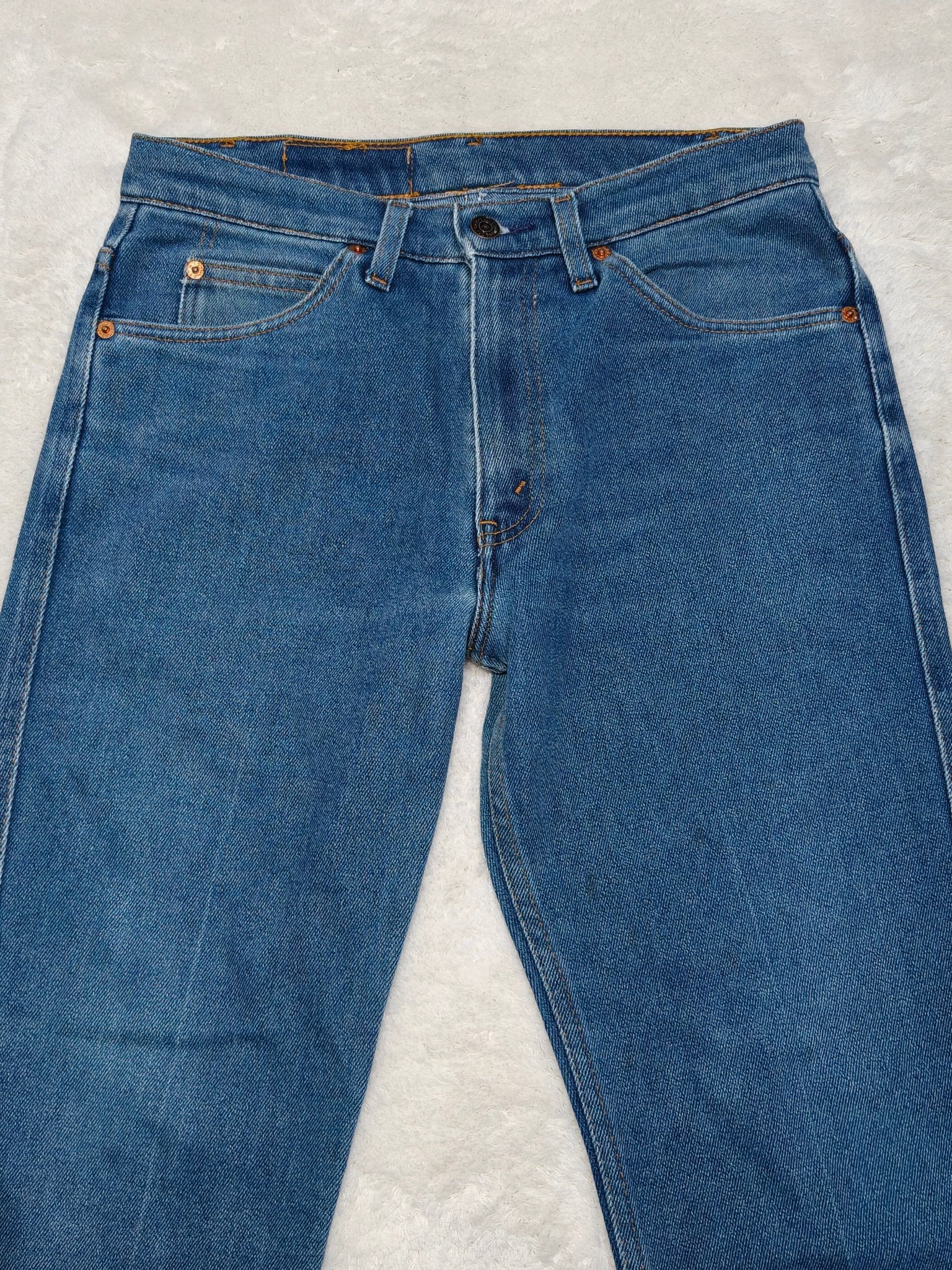 Women Levi's 417 Blue Bootcut W31 L30 (EU 40/L) Jeans