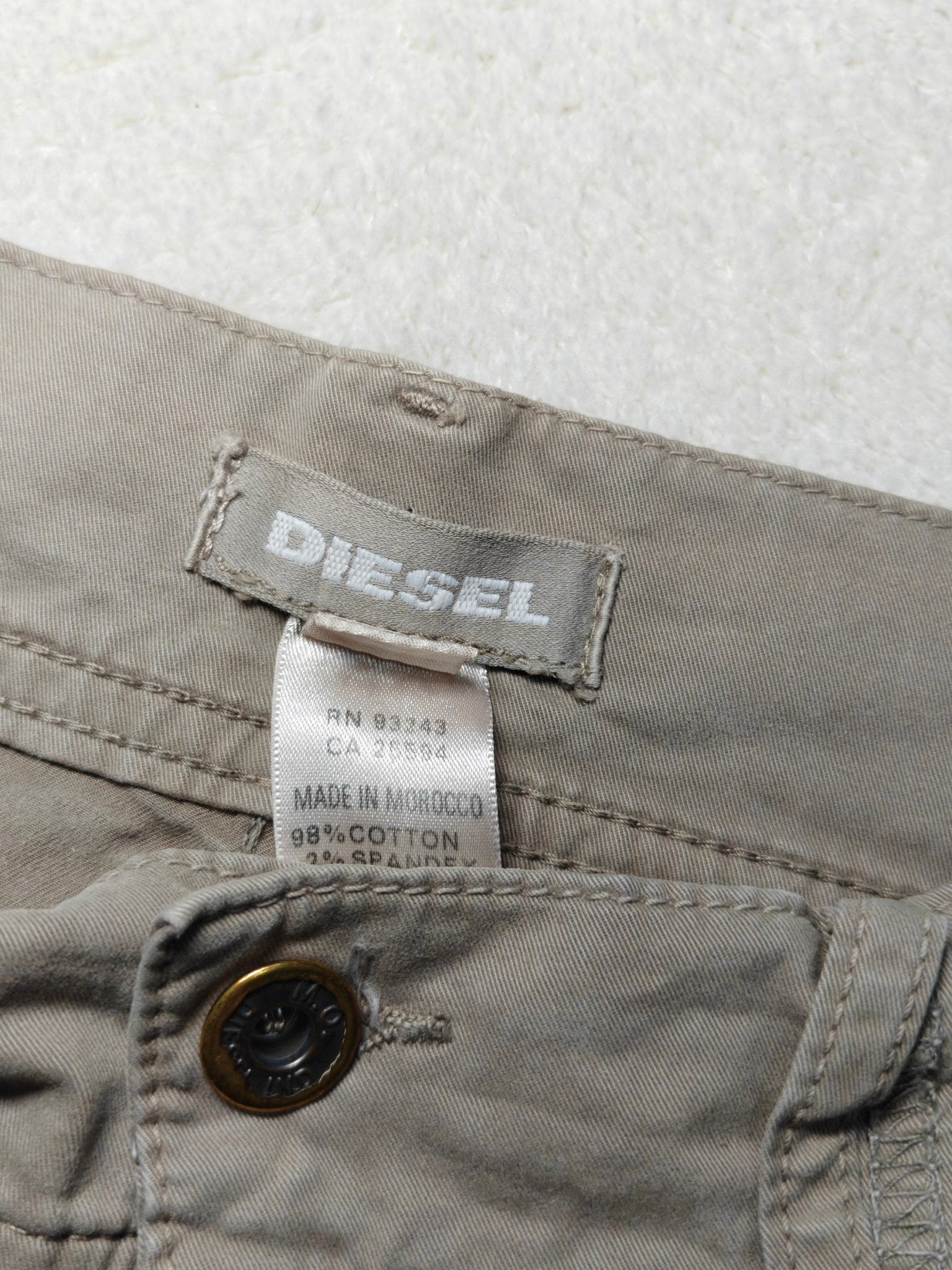 Women Diesel Roquest Taupe Cropped W26 (EU 36/S) Jeans