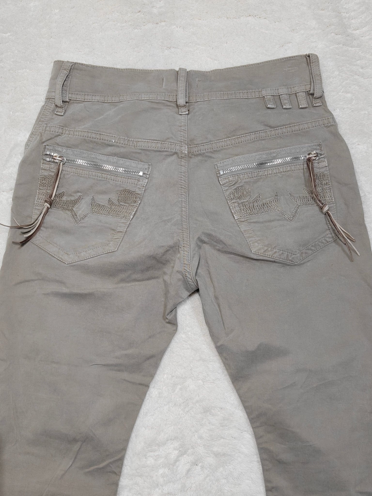 Women Diesel Roquest Taupe Cropped W26 (EU 36/S) Jeans