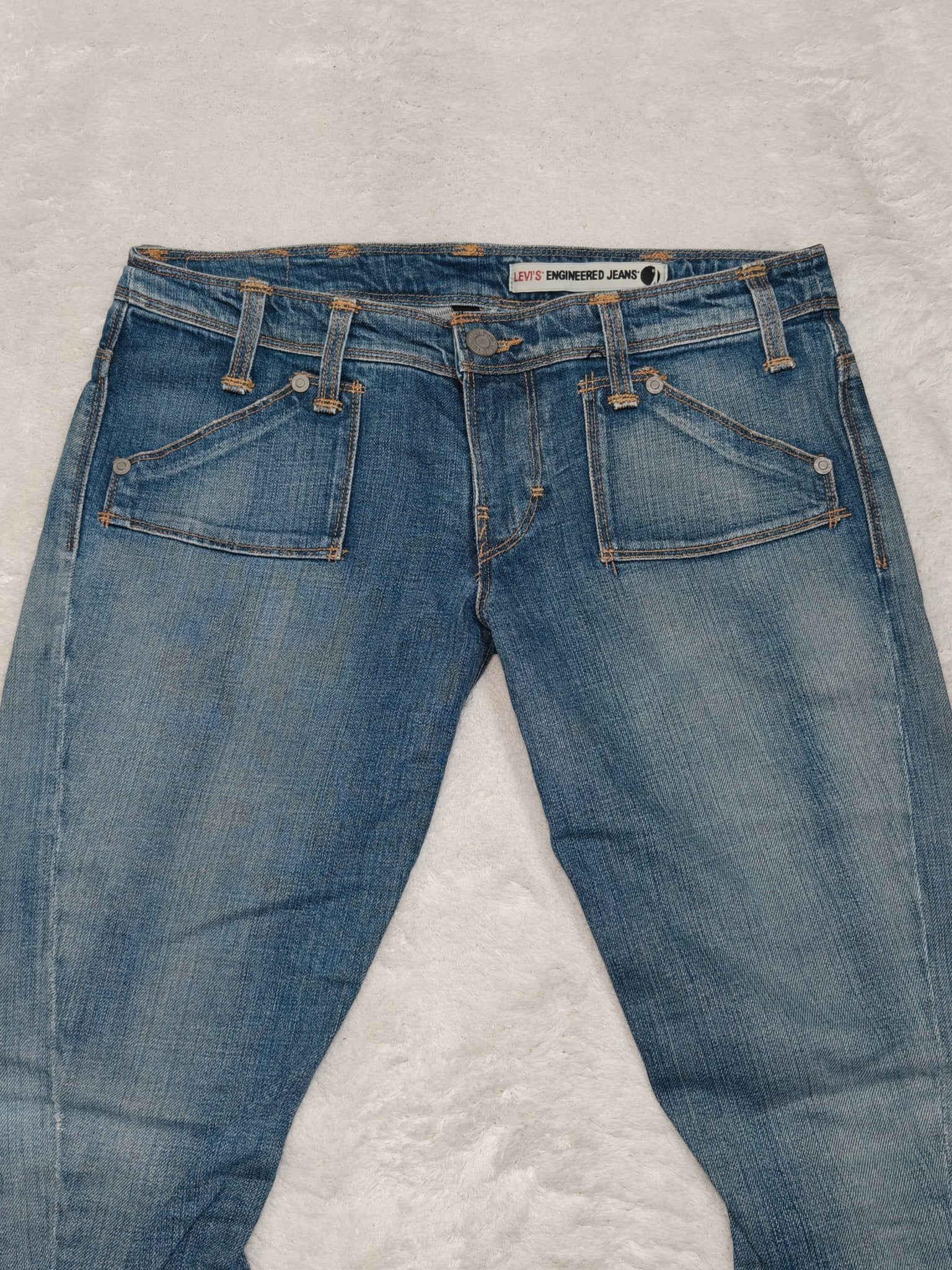 Women Levi's Engineered 10065 0353 Blue Straight W30 L28 (EU 40/L) Jeans