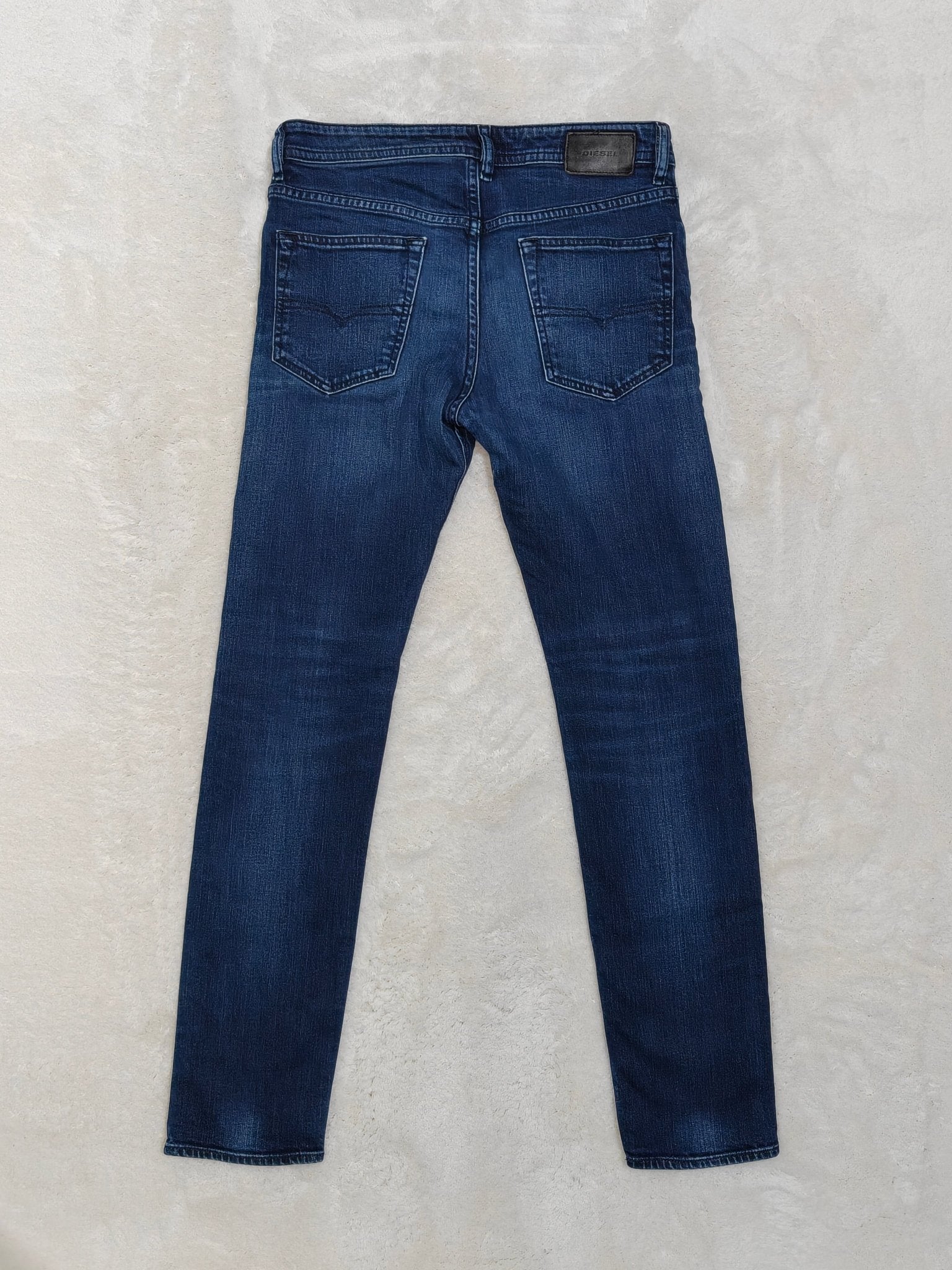 Men Diesel Buster Blue Wash 084VG Slim Tapered W30 L32 Jeans