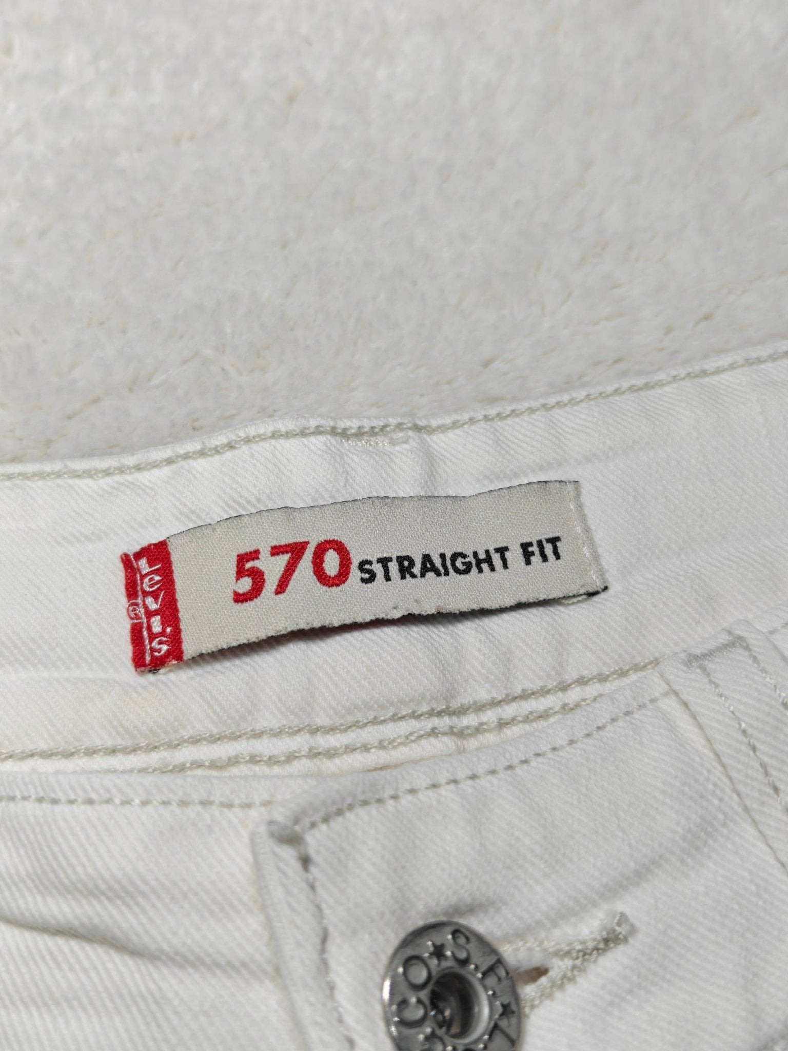 Women Levi's 570 White Straight W26 L34 (EU 36/S) Jeans