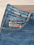 Women Diesel Clush Blue Wash 0070U Straight Slim W26 L34 (EU 36/S) Jeans