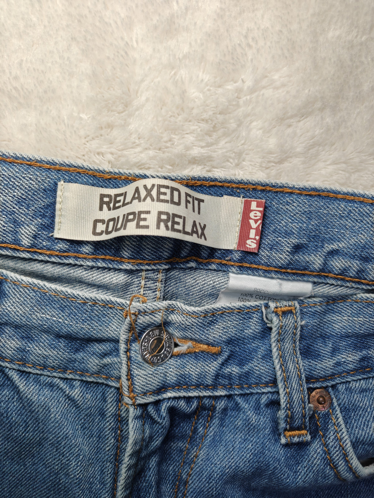 Men Levi’s 550 Blue Relaxed Tapered W34 L32 Jeans