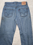 Men Levi’s 550 Blue Relaxed Tapered W34 L32 Jeans