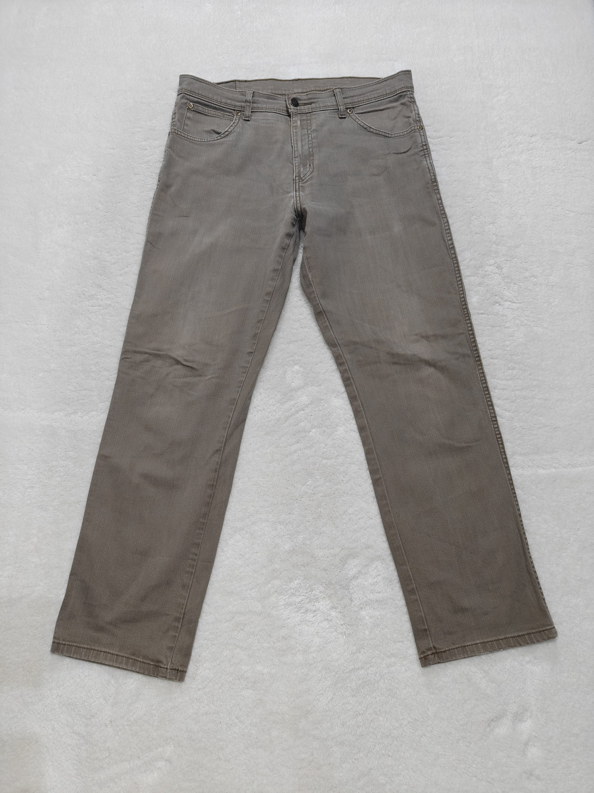 Men Wrangler Light Brown Regular Straight W33 L30 Jeans