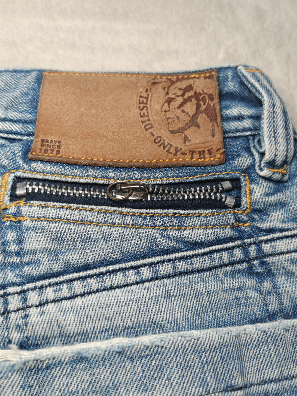 Men Diesel Onijo 0071J Light Blue Slim W31 L34 Vintage 2006 Jeans